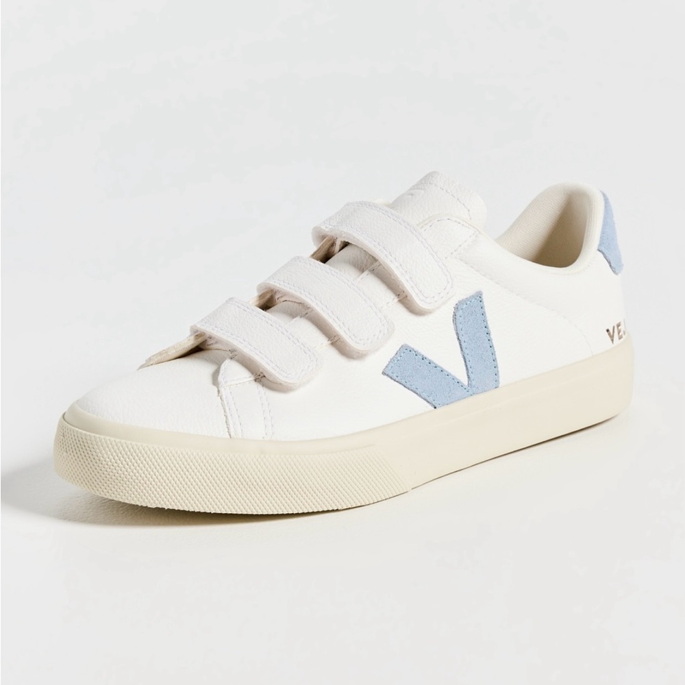 Veja Recife Logo Sneakers sz 37 barely worn